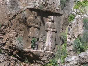 Hani, the "eastern" Elamite ruler, along with his wife and child, Eshkaft-e Salman, Izeh